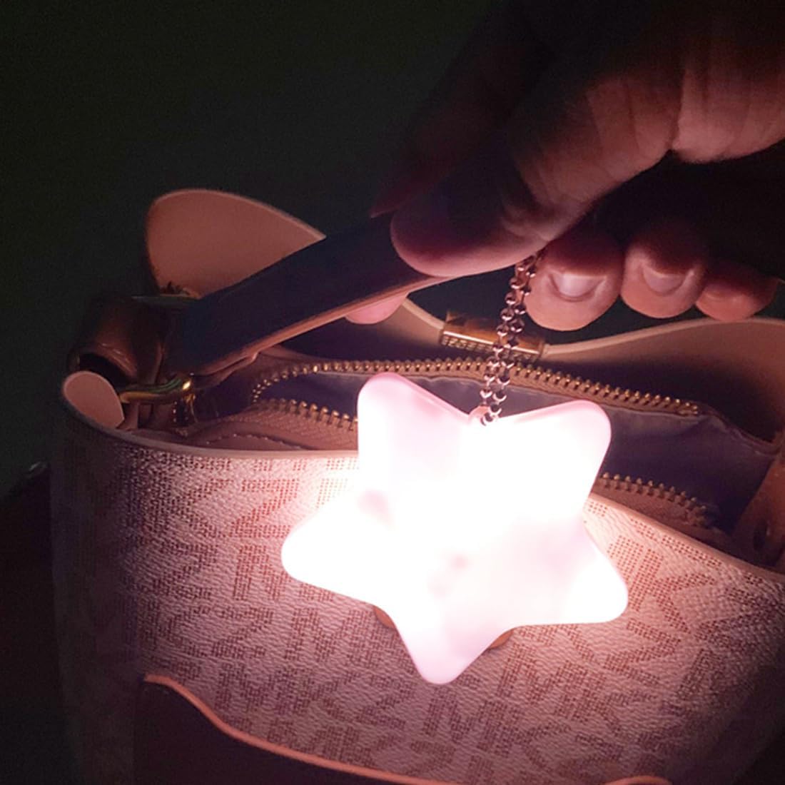 Purse Light Handbag Light with Automatic Sensor Heart Shape Bag Illuminator Hanging Night Light for for Women Girls (Star)