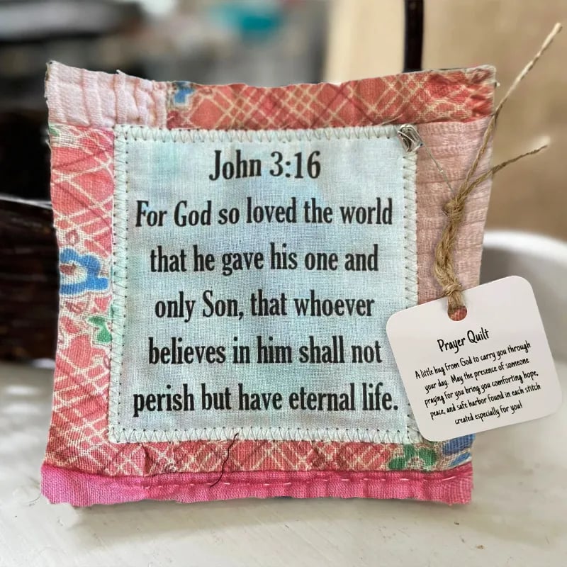 🔥Last Day 75% OFF🔥 - ✝️ Prayer Quilt with cross inside