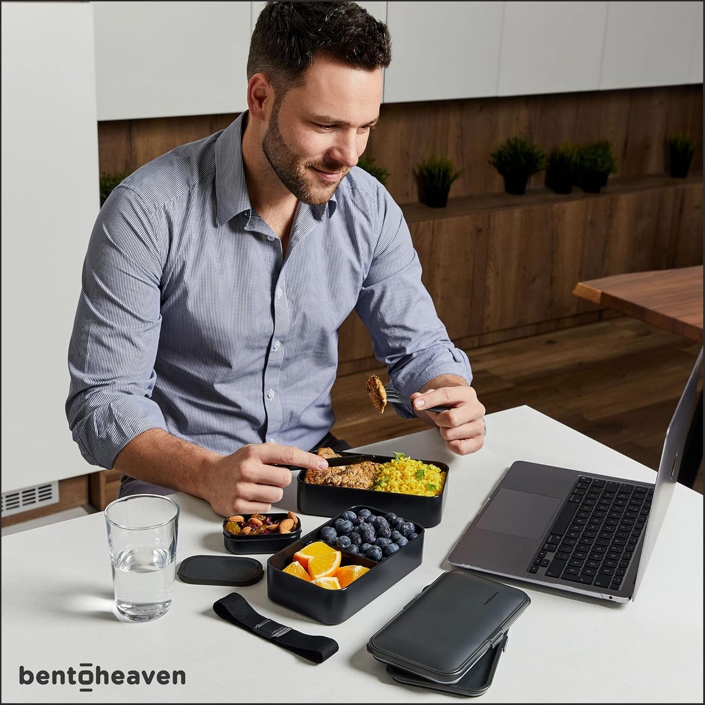 Bentoheaven Premium Bento Box Adult Lunch Box with 2 Compartments (40oz), Cutlery & Set of Chopsticks, Large Dip Container, Cute Black Japanese Bento Box, Rectangle, Microwavable (Outer Space)