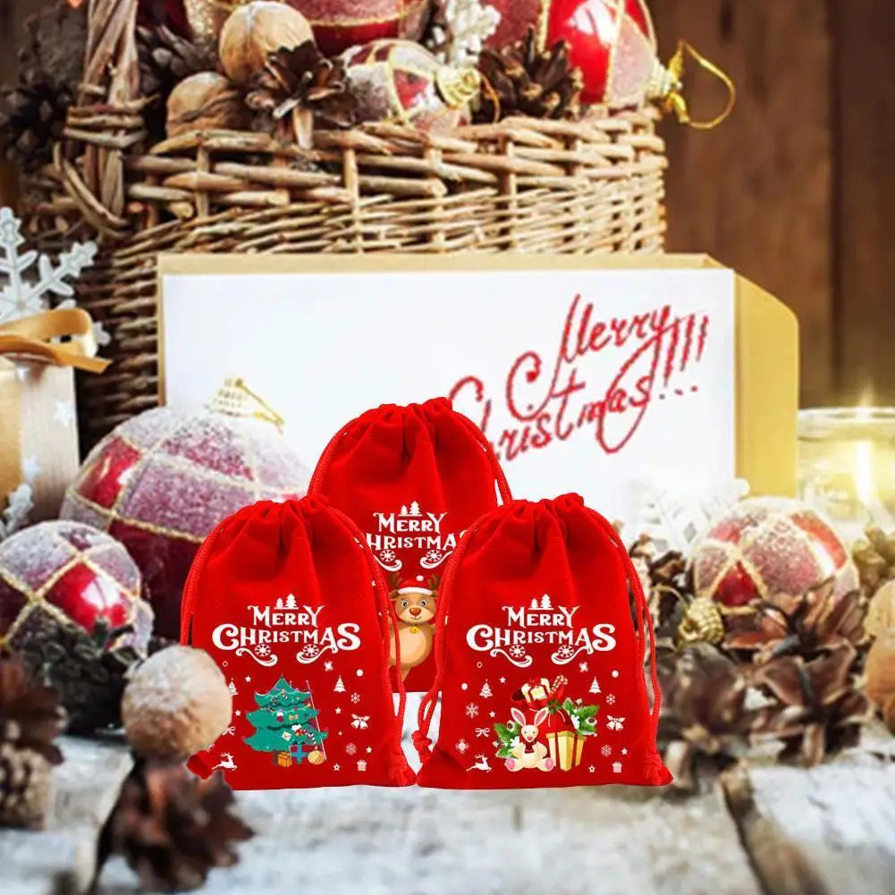 Factory spot wholesale Christmas gift bag big red velvet Christmas peace fruit packaging candy gift bag