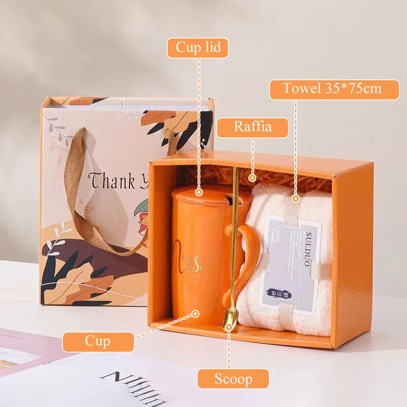 Gift Set Best-selling fashion boutique luxury level creative large towel ceramic cup Thanksgiving/ Mother's Day Box Set Gift