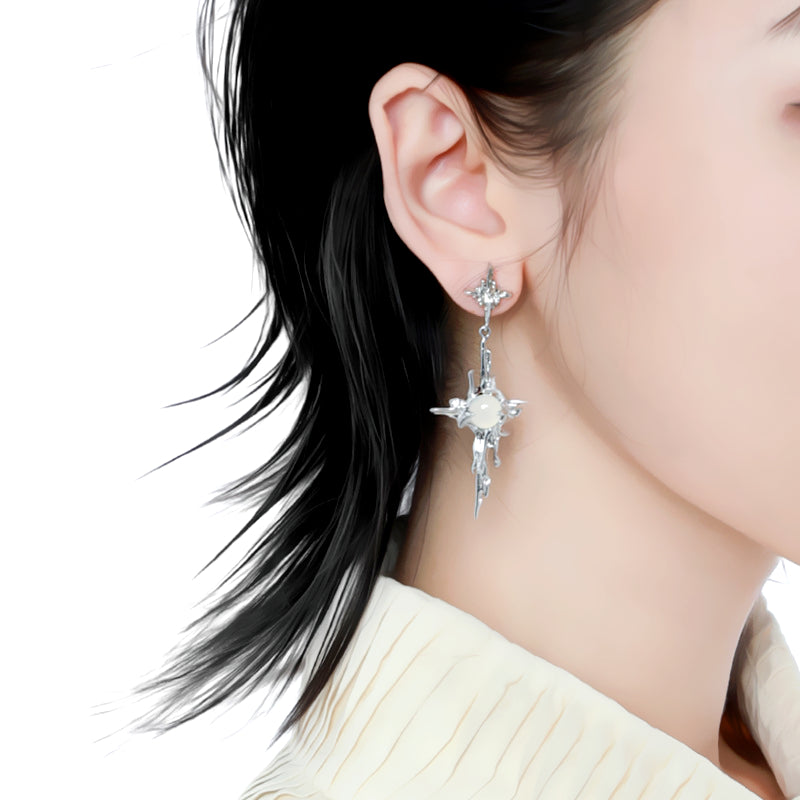 Moonlight Selene Earrings