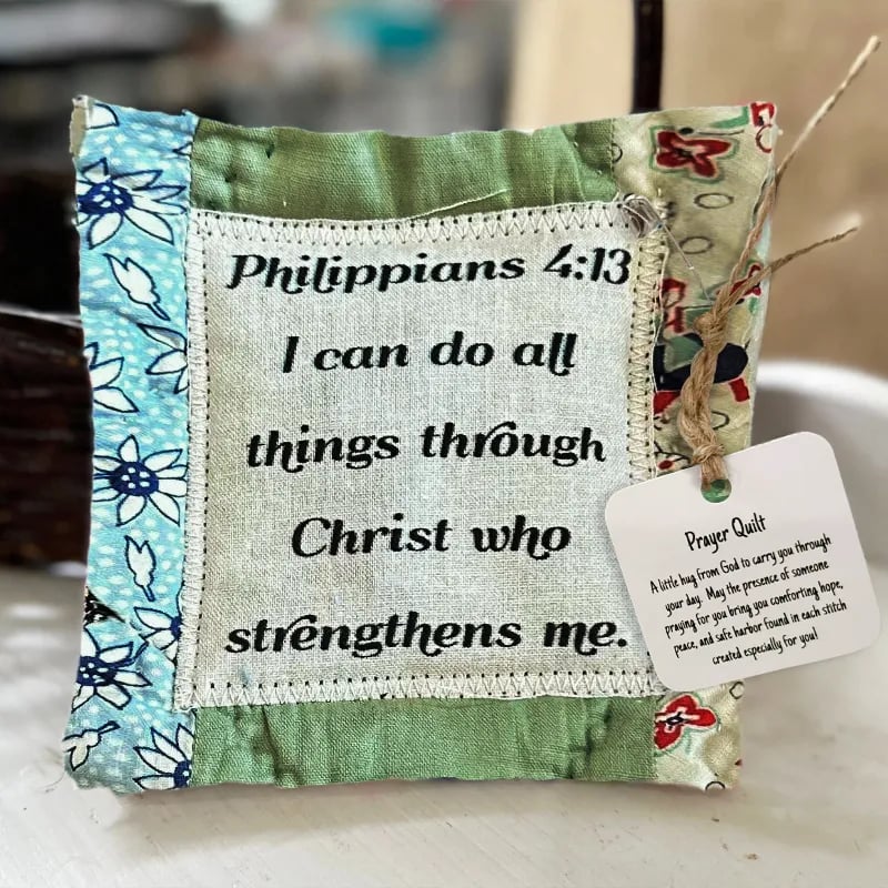 🔥Last Day 75% OFF🔥 - ✝️ Prayer Quilt with cross inside