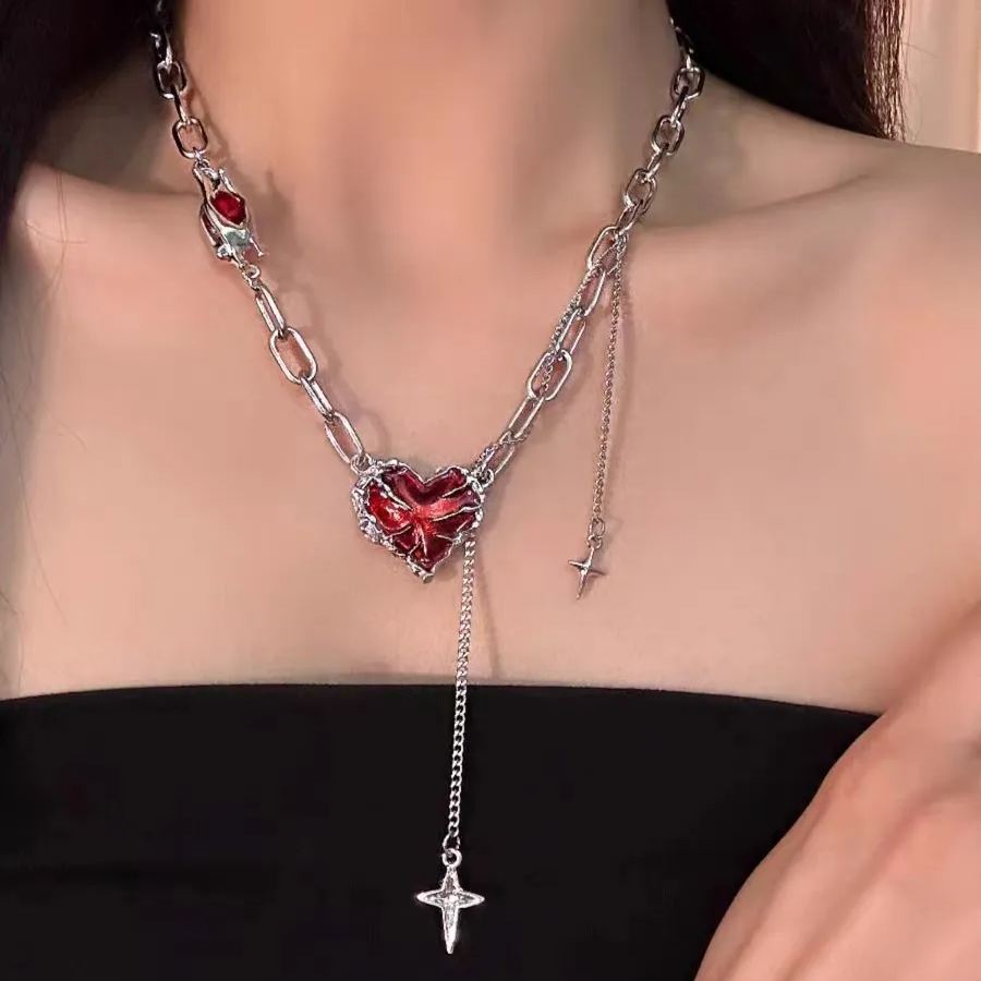 Scarlett Necklace