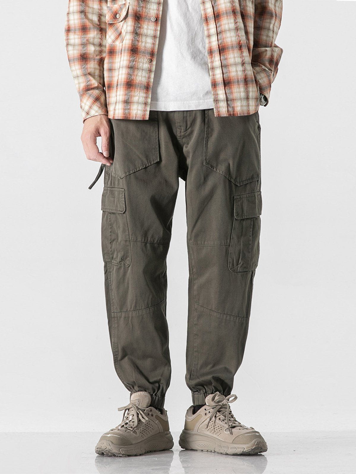 Aelfric Eden Large Multiple Pockets Cargo Pants