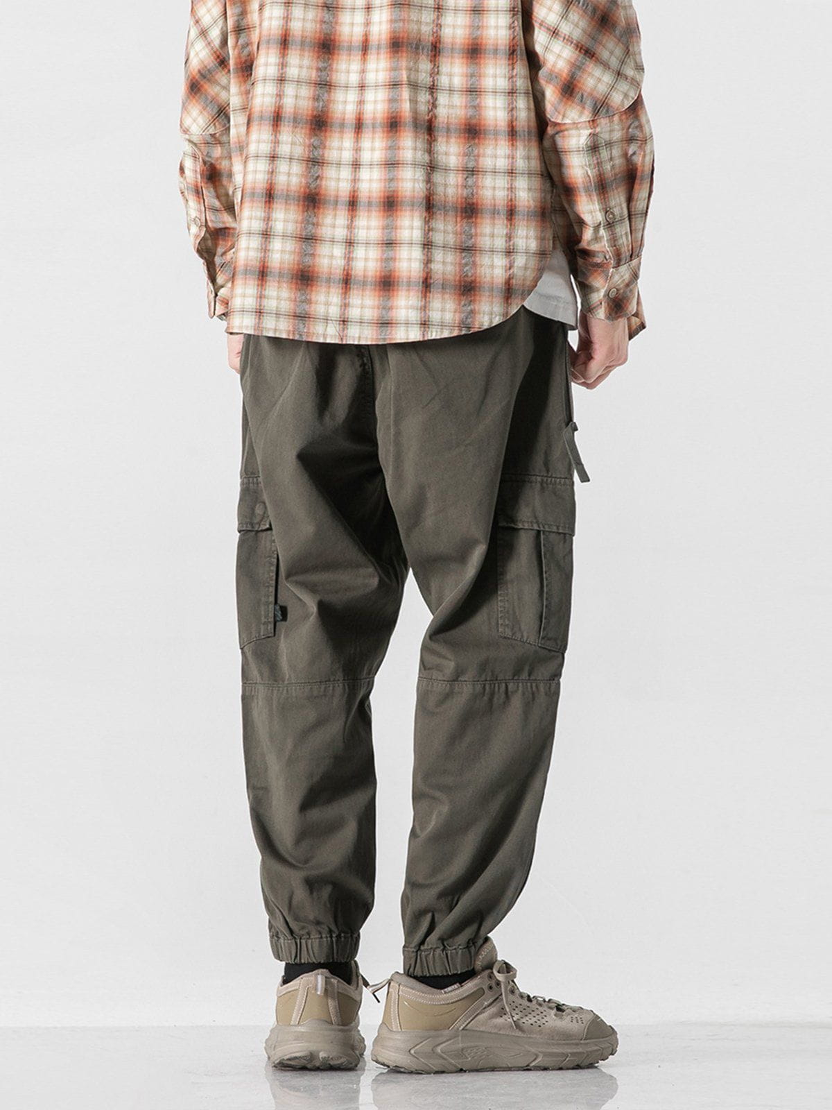 Aelfric Eden Large Multiple Pockets Cargo Pants